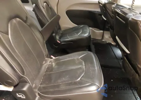 2019 Chrysler Pacifica Limited из США, поврежденный, VIN 2C4RC1GG6KR655425